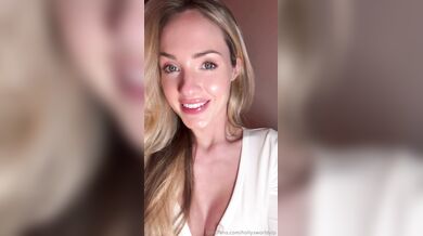 Katy Hollick, Blonde Camgirl Squating And Teasing Her Pink Pussy Onlyfans Video Leaked