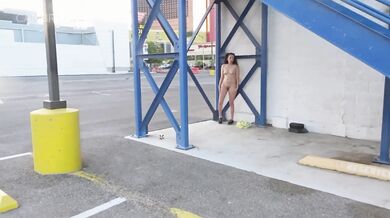 Nicole Niagara, Public Masturbation In An Empty Parking Lot Onlyfans Video Leaked
