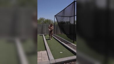 Itspatikayy, Playing Naked Golf In The Backyard Onlyfans Video Leaked