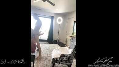 SweetVickie × JohnnySins + Hollyhotwife BTS