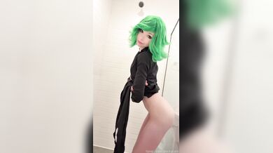 Pockycats, Hony Tatsumaki Fucking A Rainbow Wall Dildo Onlyfans Video Leaked