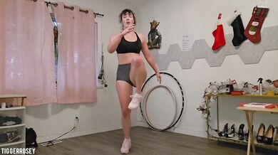Tigger Rosey, Work Out And Get Sweaty With Me Onlyfans Video Leaked
