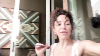 Yourfavoritemommy, Lesbian Chicks Pussy Play On The Balcony Onlyfans Video Leaked