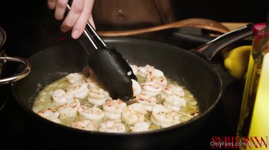 Sybil A, Sexy Chick Cooking Dinner Onlyfans Video Leaked