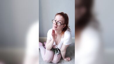 Imogen Lucie, Redhead Babe Teasing In Her Short Skirt Onlyfans Video Leaked
