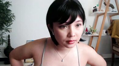 Virtual Geisha, Oiling Up And Working Out Onlyfans Video Leaked