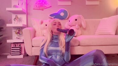 Smeepsx, Fucking A Huge Alien Dildo In Ripped Cosplay Onlyfans Video Leaked