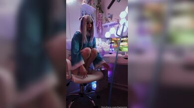 Smeepsx, Gawr Gura Masturbating On Her Trident Onlyfans Video Leaked
