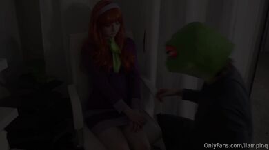 Smeepsx, Daphne Gets Fucked By The Monster Onlyfans Video Leaked