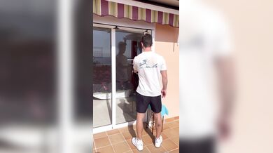 Poppyandzach, Hot Wife Fucking The Window Cleaner Stud Onlyfans Video Leaked
