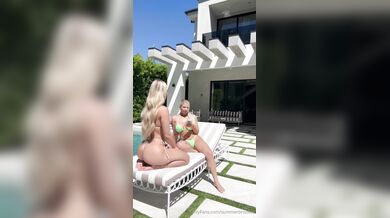 Scarlettkissesxo, Summer Brookes, Three Blonde Lesbian Chicks Pussy Play Onlyfans Video Leaked
