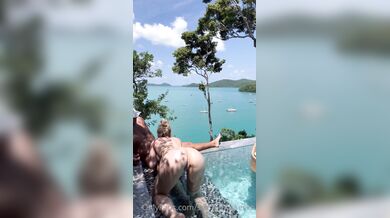 Scarlettkissesxo, Riding A Bbc Black Bull In The Pool Onlyfans Video Leaked