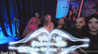 SweetVickie - Big screen Orgy