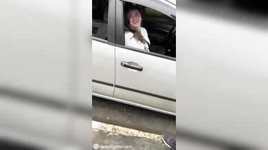 Bella Mantovani, Crazy Brazilian Getting Gangbanged On The Beach Onlyfans Video Leaked