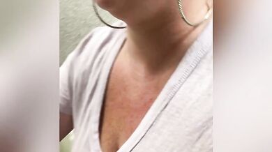 Katrina Thicc, Fucking Bbc In The Public Toilet Onlyfans Video Leaked