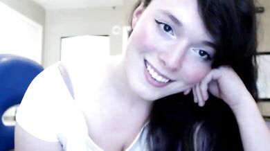 Tigger Rosey, Vibrating Her Pussy On Webcam Onlyfans Video Leaked