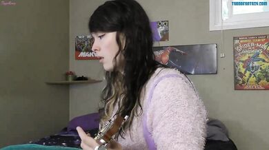 Tigger Rosey, Masturbation And Guitar Singing Onlyfans Video Leaked