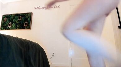 Delightfulhug, Fucking A Wet Wall Dildo In The Shower Onlyfans Video Leaked