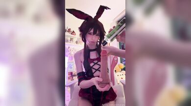 Pockycats, Skinny Bunny Girl Trying To Fit A Huge Dildo Onlyfans Video Leaked