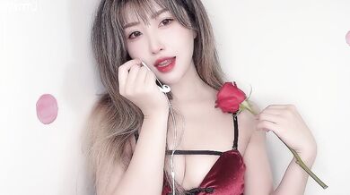 Misswarmj, Asian Beauty Asmr In Lingerie Onlyfans Video Leaked
