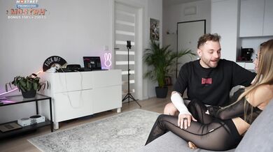 Spiritemoon, Teen Girlfriend Cucking Boyfriend Behind His Back Onlyfans Video Leaked