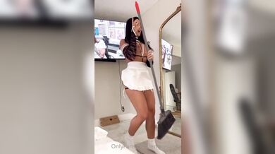 Emily Rinaudo, Cumming All Over My Busty Maids Ass Onlyfans Video Leaked