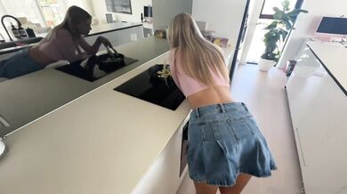Lilylanes, Blonde Babe Getting Fucked On The Kitchen Counter Top Onlyfans Video Leaked