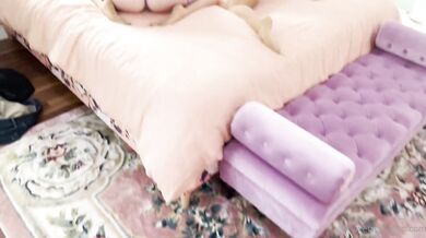 Lena The Plug, Two Thicc Babes Sharing a Big Cock And Receiving a Huge Cumshot Onlyfans Video Leaked