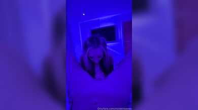 Khloe Knowles, Sucking And Fucking My Step-Brother Onlyfans Video Leaked