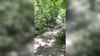 TheIvoryFox, Sexy Fit Wife Woodland Running Hike Onlyfans Video Leaked
