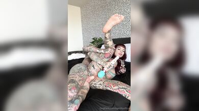 TigerLilly, Goth Tattoo Thicc Babe First Anal Experience With BWC Onlyfans Video Leaked