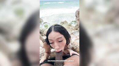 Auhneesh Nicole, Big Booty Teen Beach Side BBC Sextape Onlyfans Video Leaked