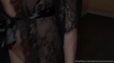 SexxxySoccerMom - bbc massage fuck