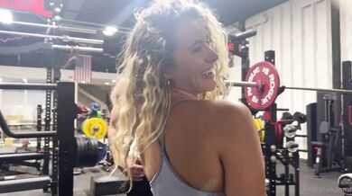 Bryce Adams, Horny Gym Babes FFM Threesoe In The Gym Onlyfans Video Leaked