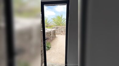 Layla Marlene, Italian Wife Getting Pounded In The Kitchen Onlyfans Video Leaked