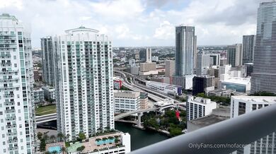 Nofacemom and Brian Omally fuck on Miami balcony