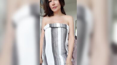 Alinity, After Shower Pussy Rubbing Onlyfans Video Leaked