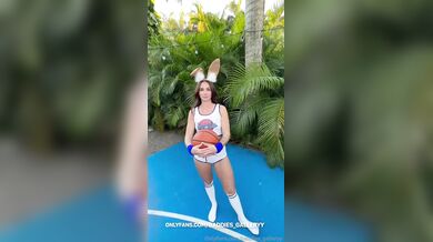 Ashley Aoky, Bunny Rabbit Wants BBC Cum Onlyfans Video Leaked