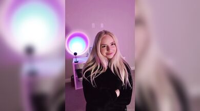 Skywallace, Blonde Thicc Teen Creampie Quickie Onlyfans Video Leaked