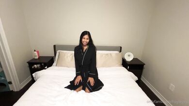 Hayleyxyz, Filipino Thicc Babes Craves a BWC Cumshot Onlyfans Video Leaked