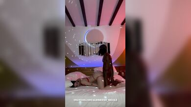 Auhneesh Nicole, Getting Her Pussy Stretched By BBC Onlyfans Video Leaked