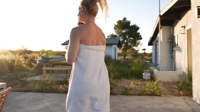 Isla Summer, Two Hotwife Outdoor Hot Tub Strapon Lesbian Sex Onlyfans Video Leaked