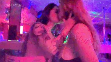 Abigaiil Morris, Swinger Bar Random Girl Kissing Onlyfans Video Leaked